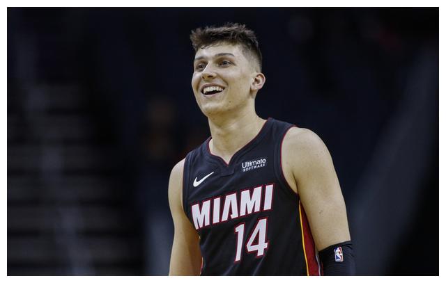 图片报：多特希望以顶薪续约施洛特贝克，但球员还在犹豫