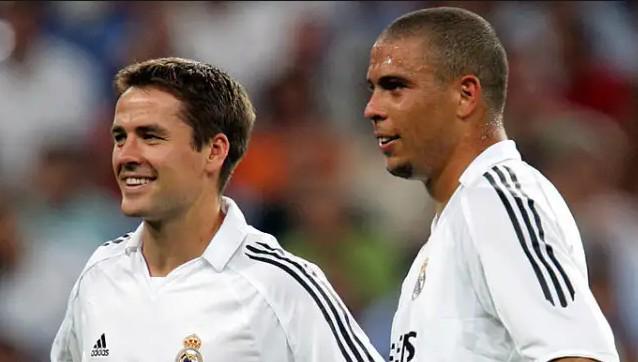 以她的经验 以她的经验