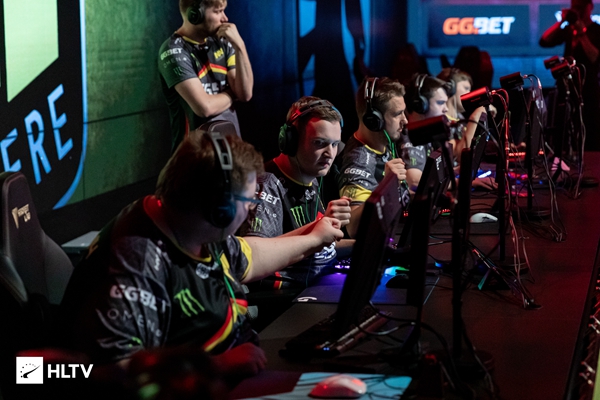 由泰国选手 由泰国选手