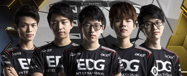 双方陷入拉 双方陷入拉